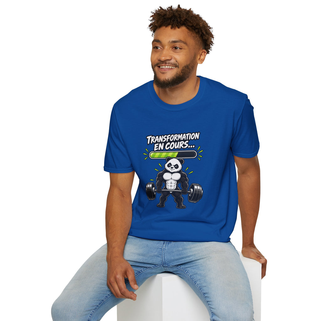 Transformation en cours T-Shirt — Funny Panda Workout Fitness Tee