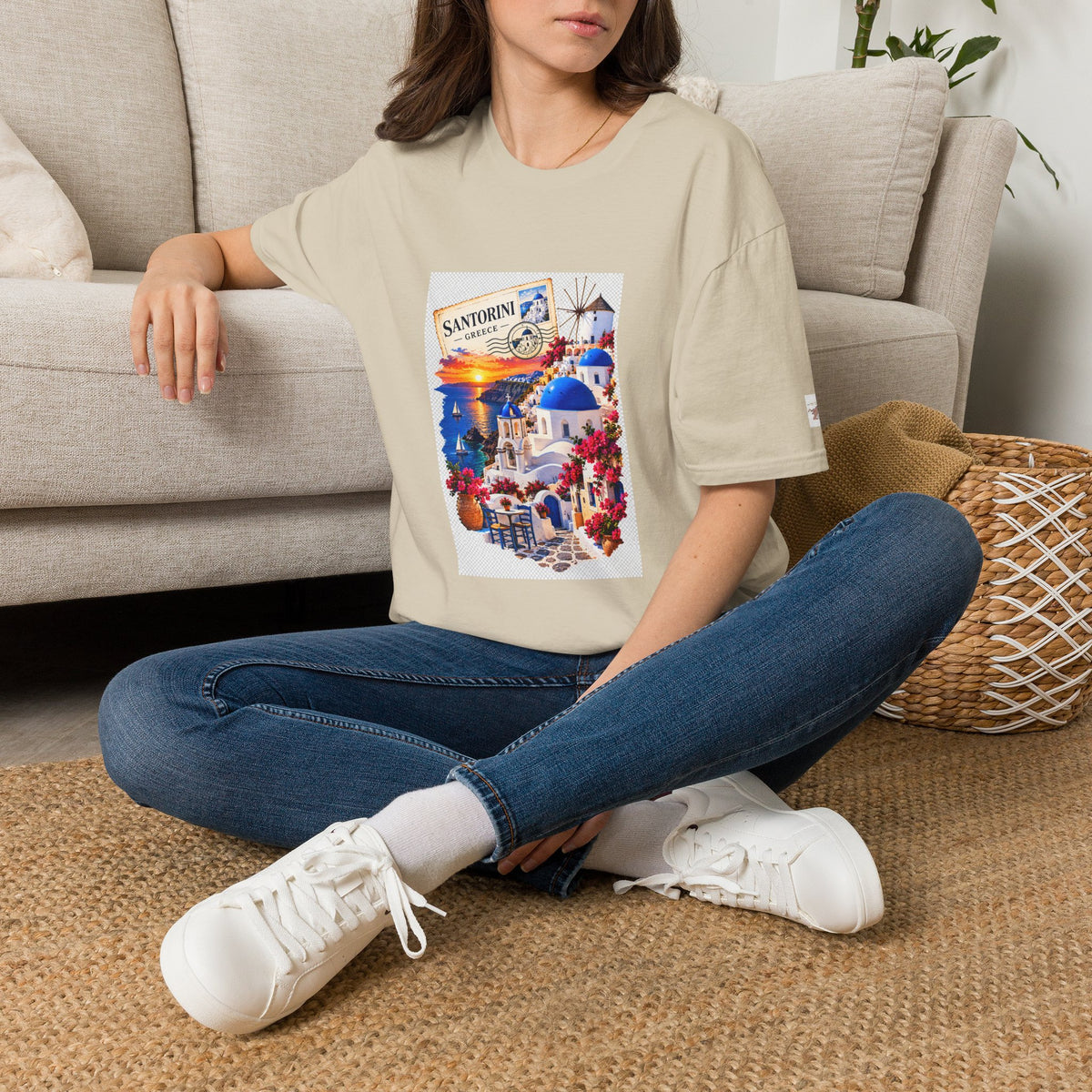 Santorini Greece Vintage Travel T-Shirt – Scenic Oia Sunset Poster Tee