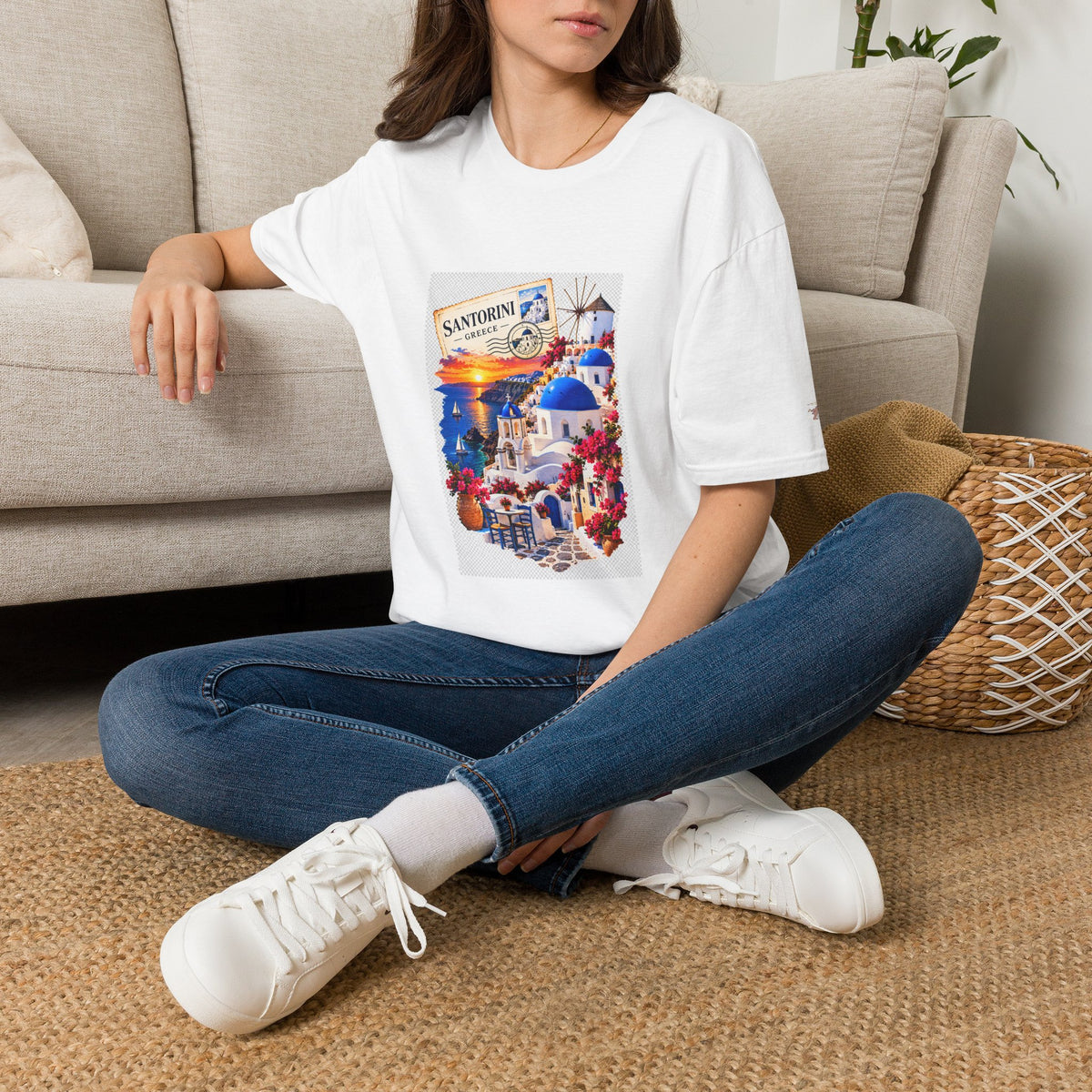 Santorini Greece Vintage Travel T-Shirt – Scenic Oia Sunset Poster Tee